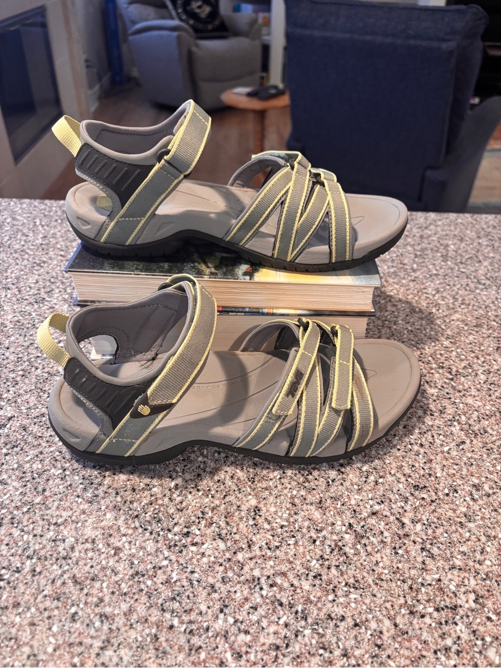 Teva Tirra Sport Sandals Gray Lime Green Strappy Hiking Water Women's Size 9 - Picture 3 of 6
